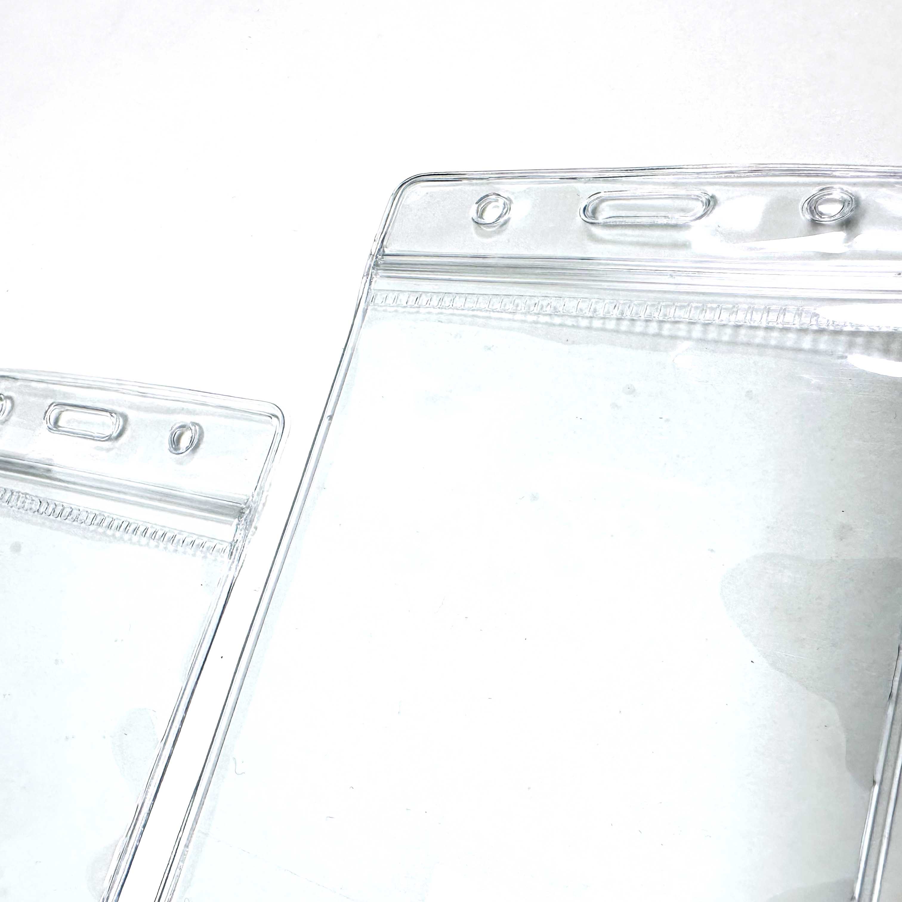 What Is Plastic Badge Hodler With Ziper?